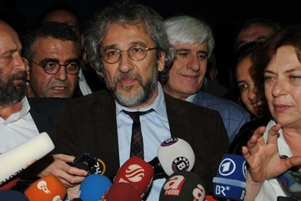Can Dündar istifa etti