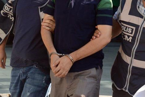 Suriye’ye geçmeye çalışan savcı yakalandı