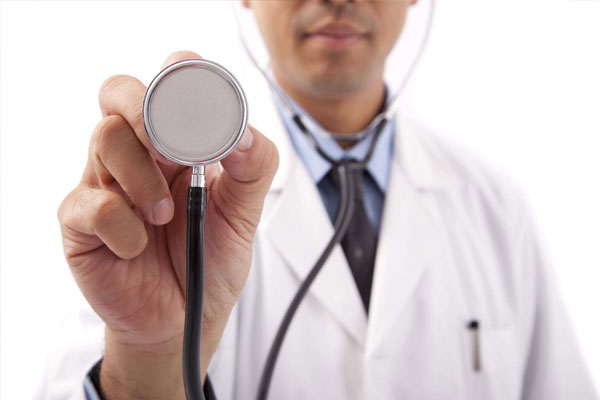 Aile hekimliğinde zorunlu nöbet kalkıyor