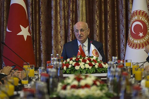 TBMM Başkanı Kahraman: Avrupa Birliği Türkiye'yi yalnız bıraktı