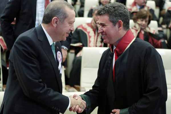 Metin Feyzioğlu Cumhurbaşkanlığı Külliyesi'ne gidecek