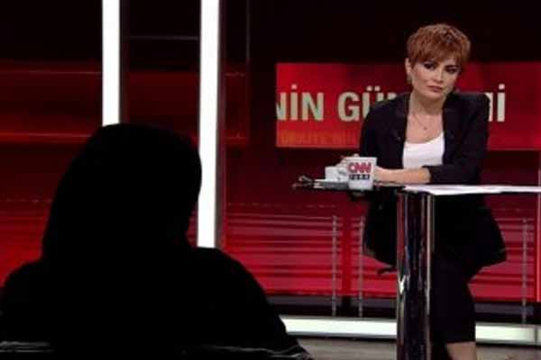 Tuğçe Tatari ile Didem Arslan Yılmaz'ın cemaat tartışması