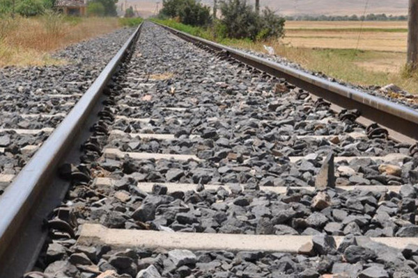 Van'da tren yoluna tuzaklanan patlayıcı imha edildi