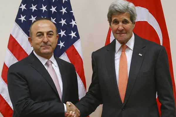 Çavuşoğlu, Kerry ile Gülen'in iadesini konuştu