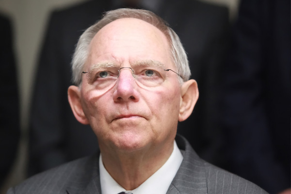 Almanya Maliye Bakanından mülteci anlaşması açıklaması