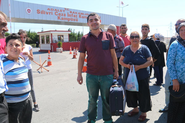 Silivri’de tahliyeler sürüyor