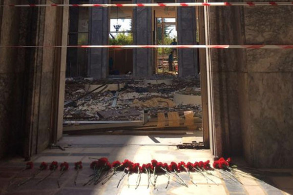 Meclis'teki o koridor 'Demokrasi Yolu' oluyor