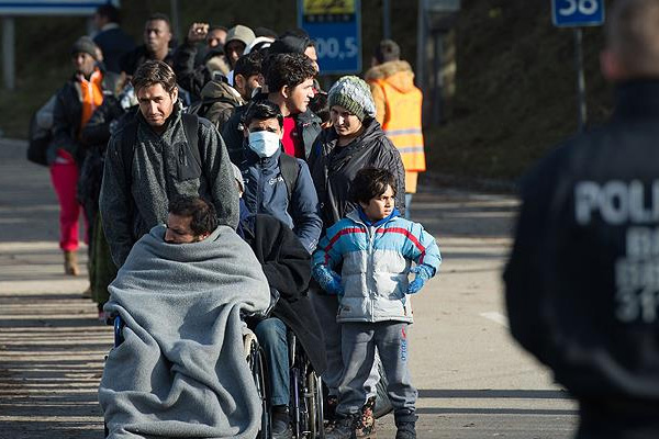 Sığınmacılar kamuda zorla çalıştıracak