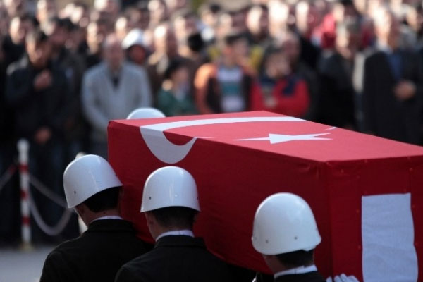 Bitlis şehitlerine tören