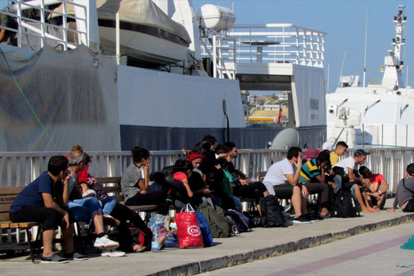 Ölüm yolculuğunu Sahil Güvenlik engelledi