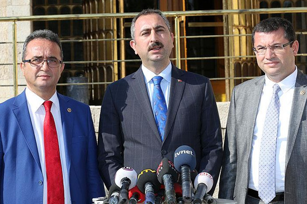 Yeni anayasa için 'bayram müjdesi'