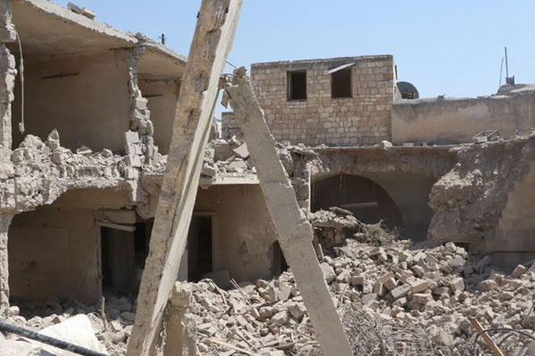 Esed güçlerinin saldırısında aynı aileden 7 kişi öldü