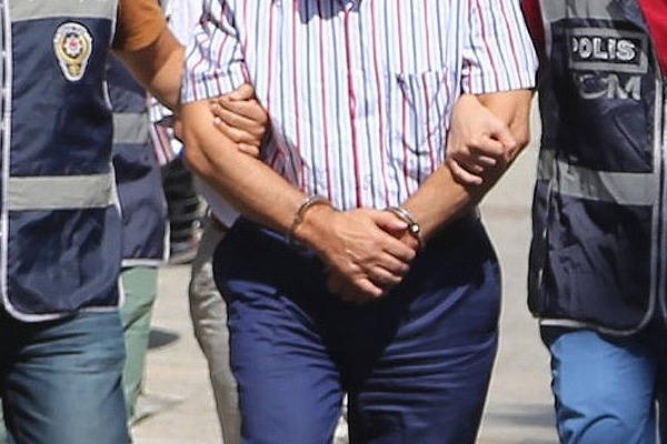 FETÖ'cü polisler mahalle mahalle örgütlenmiş