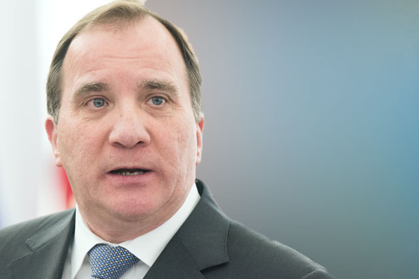 İsveç Başbakanı: Türk halkı tarih yazdı