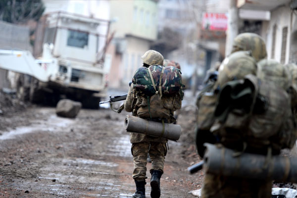 Kars’ta 3 PKK'lı öldürüldü