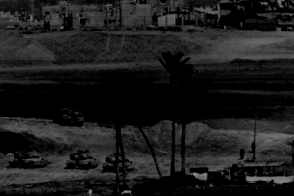 İsrail, Gazze'yi yine vurdu