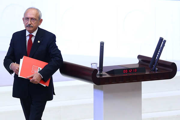 'Necdet Özel tasarısı CHP'ye zarar verir'