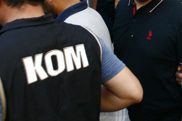 Katip Çelebi Üniversitesi'nde 29 tutuklama