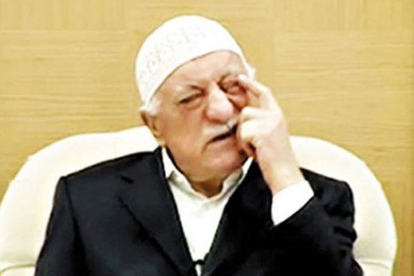 Naim Süleymanoğlu: Akrabam Fetullah Gülen'i tokatlayınca...