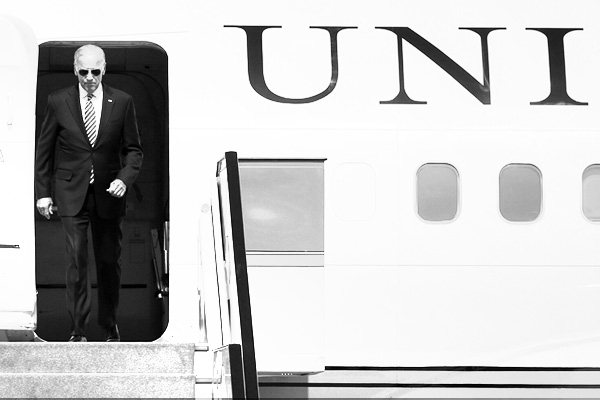 Financial Times: Biden Ankara'nın ağzına bir parmak bal