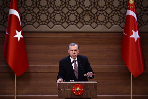 'Türkiye Suriye'de sahnen oyuna rıza göstermeyecektir'