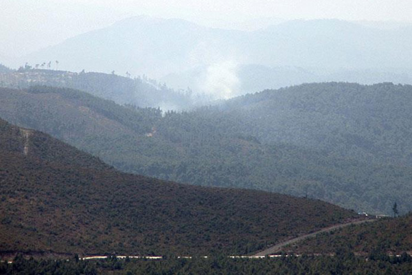 Türkmendağı'na topçu ateşi