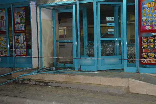 Diyarbakır’da markete saldırı