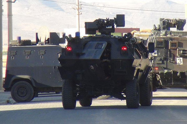 Yüksekova'daki yasak kısmi olarak kaldırıldı