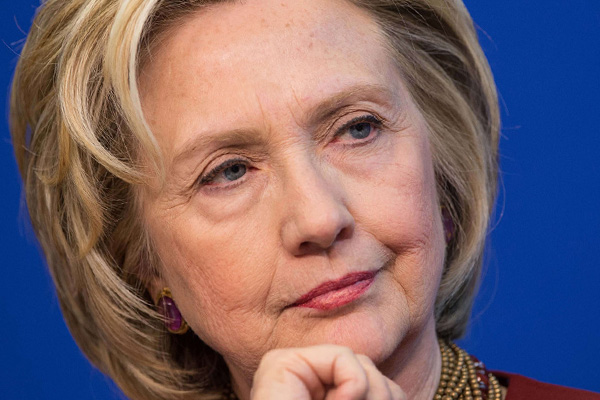 Clinton: Trump ırkçı nefreti körüklüyor