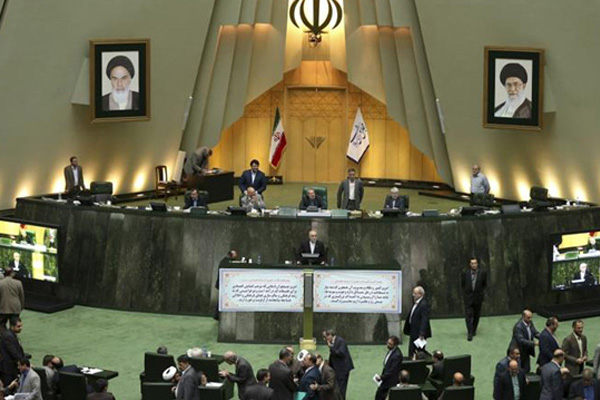 İranlı yetkili: Filistin'i ulusal çıkarlarımız için destekliyoruz