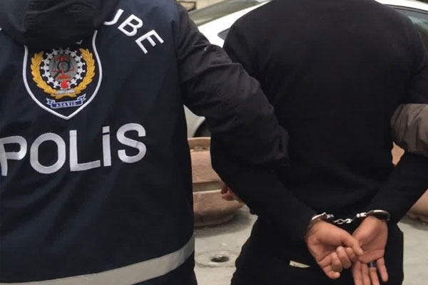 Kocaeli'de FETÖ operasyonunda 34 gözaltı