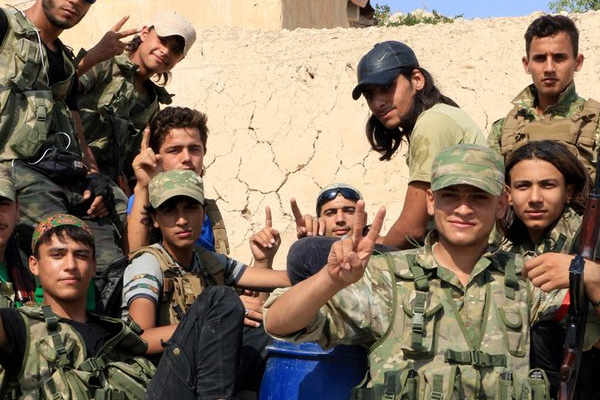 ÖSO’nun IŞİD'e karşı ilerleyişi sürüyor