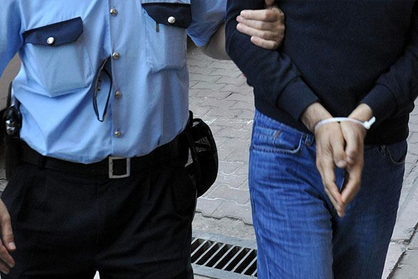 FETÖ'nün 'himmet imamı' tutuklandı