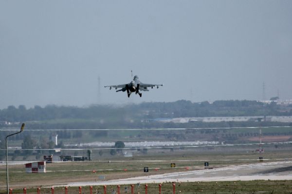 İncirlik yüzünden birbirine girdiler