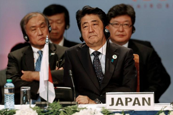 Japonya'dan Afrika'ya 30 milyar dolarlık yardım sözü