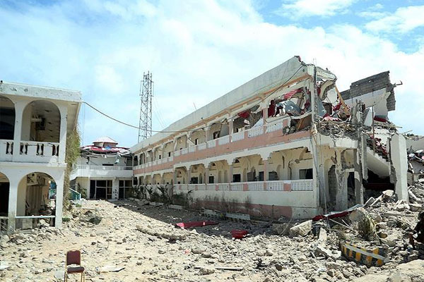 Somali'de Cumhurbaşkanlığı Sarayı yakınında patlama
