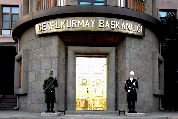 TSK: Çukurca bölgesindeki 10 hedef imha edildi