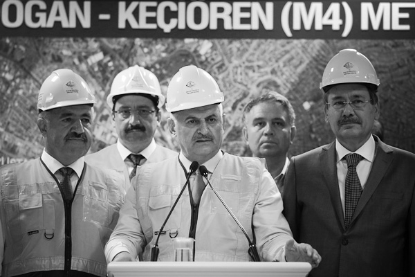 'ABD'nin YPG taahhüdünde bir değişiklik beklemiyoruz'