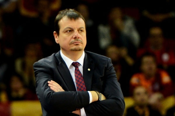 Ergin Ataman görevi bıraktı