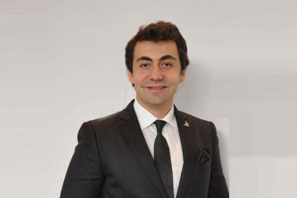 İzmir'deki 1 iş adamı FETÖ'den tutuklandı