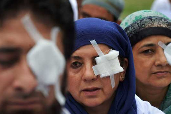 Keşmir'de Pellet silahına sınırlama getirildi