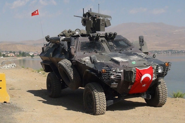 Polis noktasına saldırıya 10 gözaltı