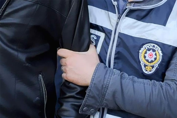 DBP ilçe eş başkanları gözaltında