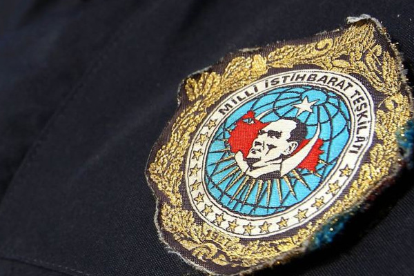 MİT'te görevli 3 kişi tutuklandı