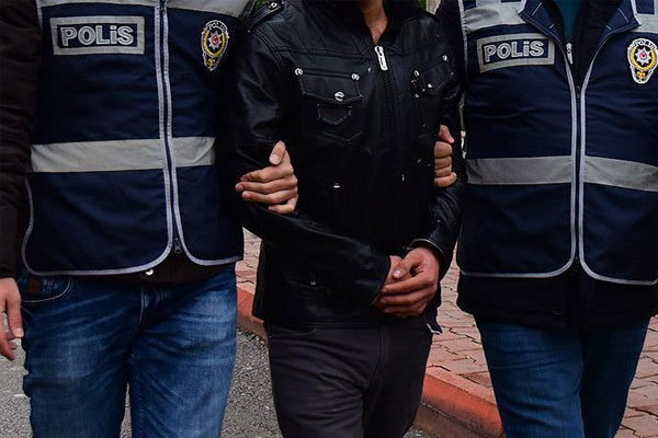 Antalya'da 615 kişi FETÖ'den tutuklandı