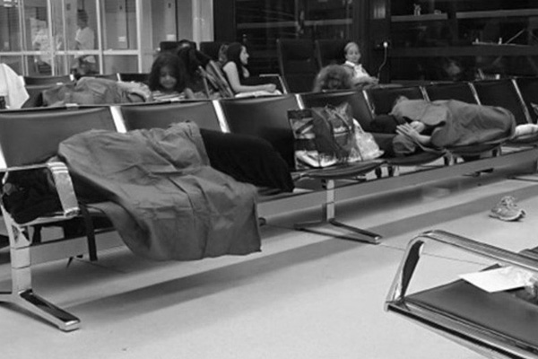 Viyana'da mahsur kalan Türkler için kriz masası kuruldu