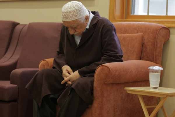 Gülen'in hastalığı için 10 milyon lira harcanmış