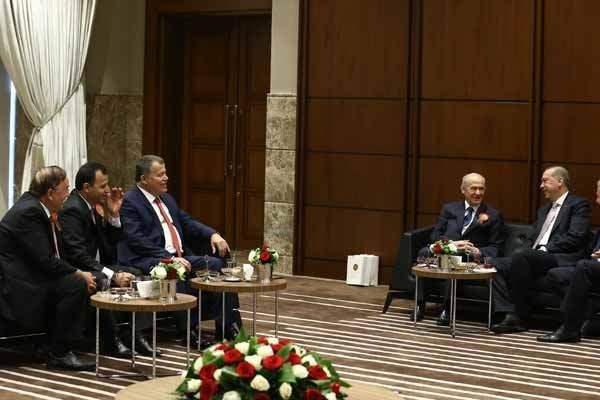 Adli yıl açılışındaki 'kahkaha' fotoğrafının sırrı