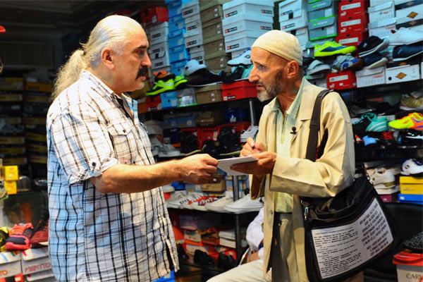 20 yıldır kapı kapı gezip Kur'an öğretiyor