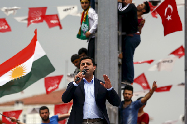 'PKK saldırılarında “Sivilleri hedef almamalı” diyen bir partiyle neyi savunacağız?'